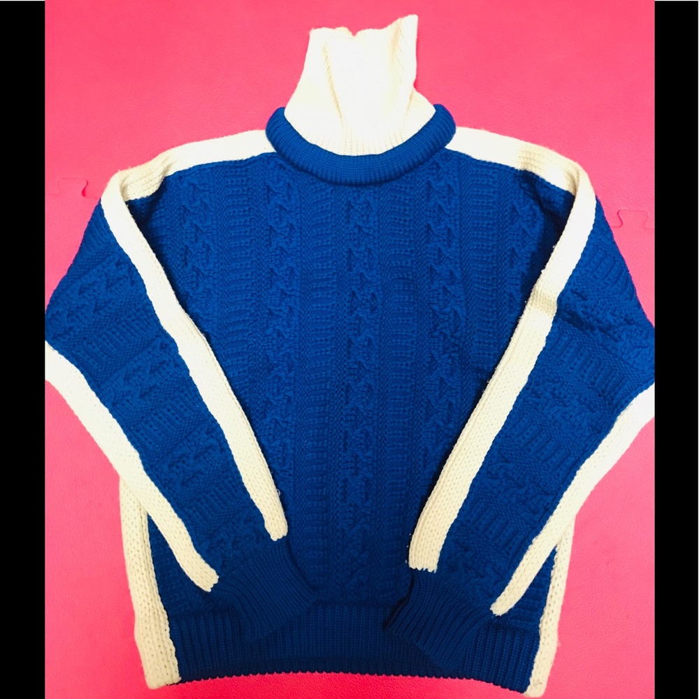 Gino Paoli Sweater 100% Wool Size Medium